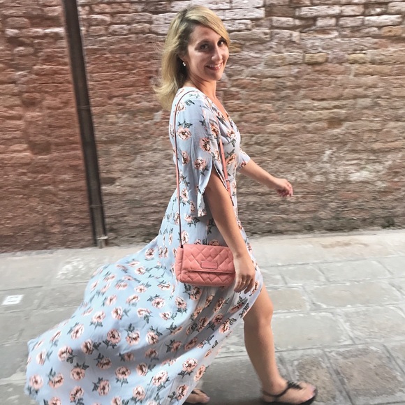 Meet your Posher, Brittany - Picture 5 of 6